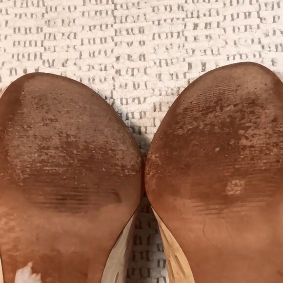 Ann Taylor women's beige leather croc embossed peep toe high heel shoes sz 9.5 M - Picture 9 of 13